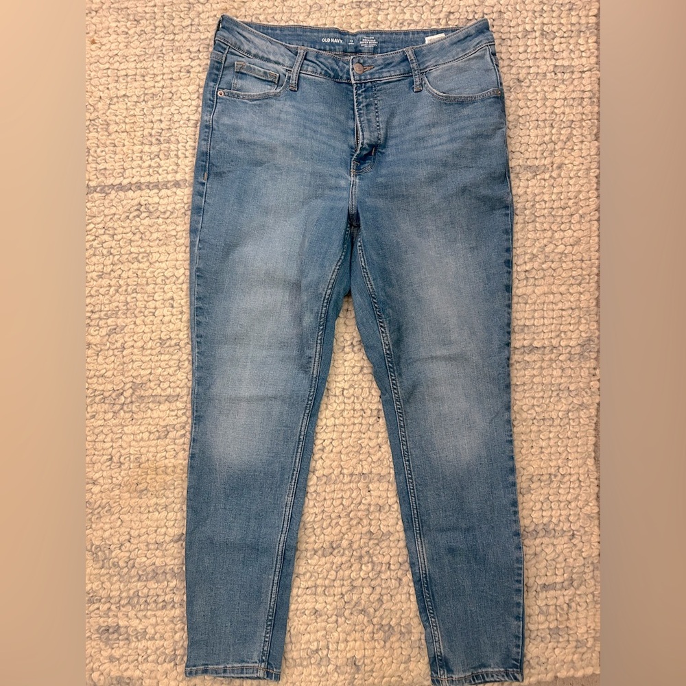 Old Navy Light Blue Skinny Jeans